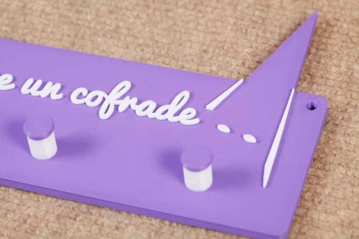 medallero-cofrade-expositor-medallas-hermandades-4