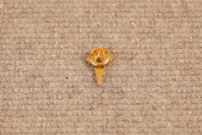 pin-cruz-santiago-roja-3