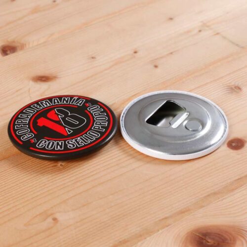 abrebotellas-negro-cofrademania