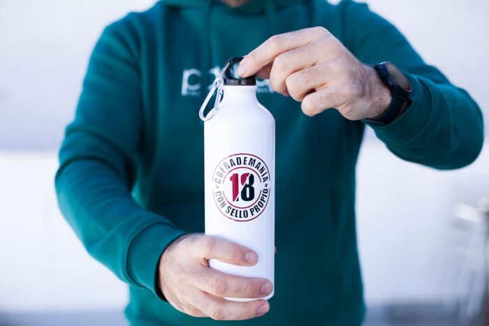 botella aluminio cofrademania