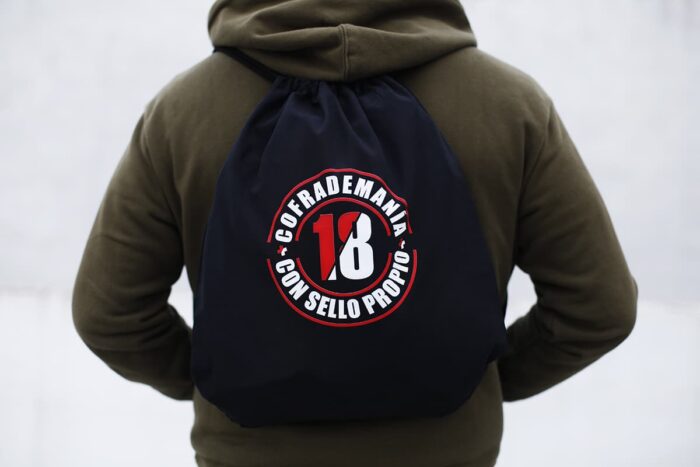 mochila de cuerdas cofrademania