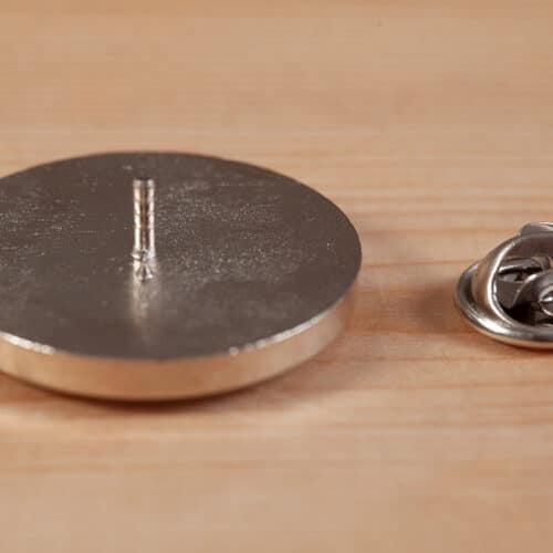 pin-grande-cofrademania-1